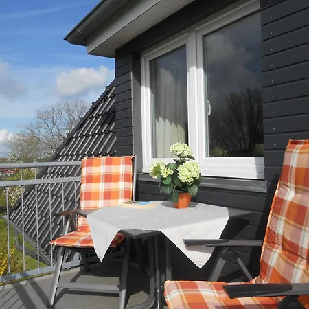 Therke, Hafenstrasse Apartment